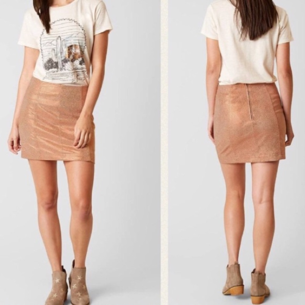 ✨Free People✨ NEW ✨ copper sparkly mini skirt ✨